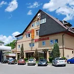 多布林亚伊马兹特酒店 塞拉耶佛