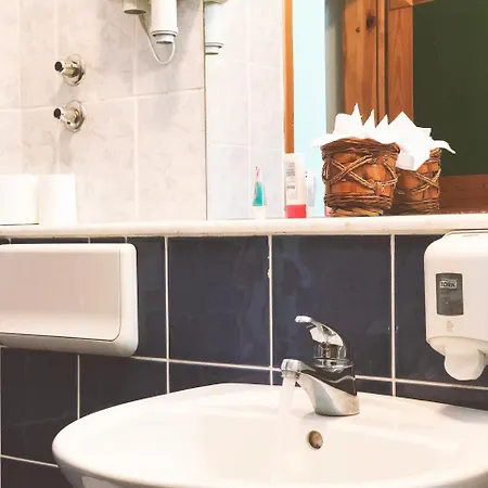 Imzit Dobrinja Guest house 3*