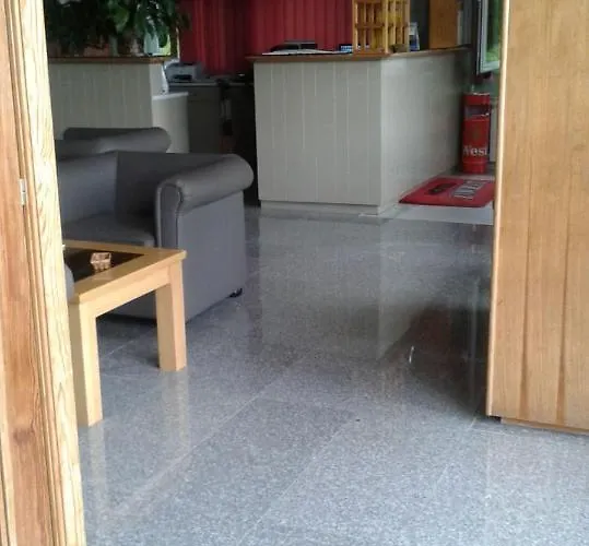 Imzit Dobrinja Guest house 3*